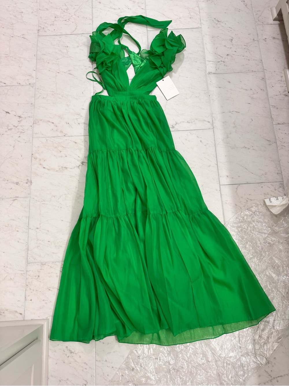 Mac Duggal NWT 4 Green Ruffles open back organza prom formal dress - Picture 4 of 8